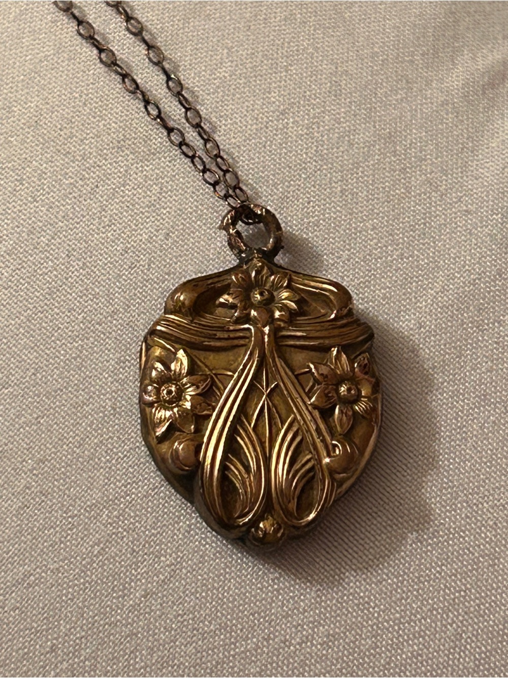 Antique Victorian Ornate N/C 1/20 12K GF chain Necklace with Locket (top only)